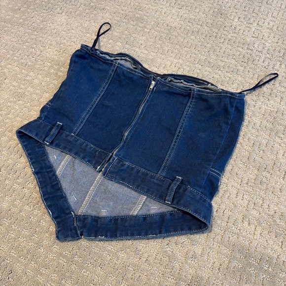 Medium Wash Denim Corset Top | Strapless & Chic - Picture 2 of 7